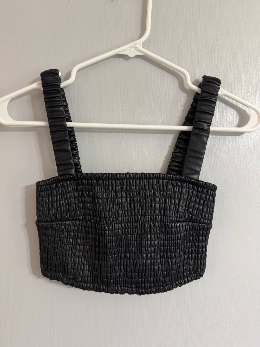 House of Harlow 1960 Black Faux Leather Smocked Crop Top Size XXS